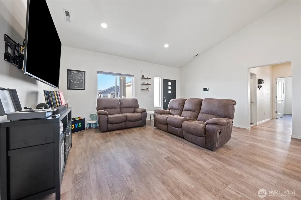 2394 Chelan Street Ephrata WA 98823