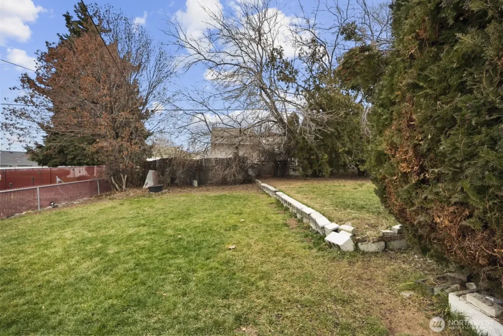 321 Maringo Road Ephrata WA 98823