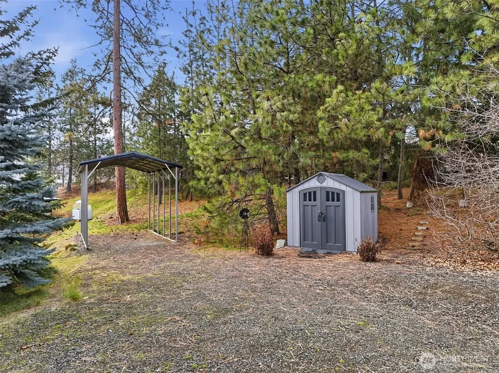 1703 W 25th Avenue Spokane WA 99224
