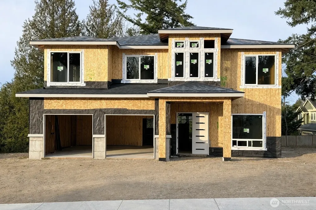 5816 NE 4th Place Renton WA 98059