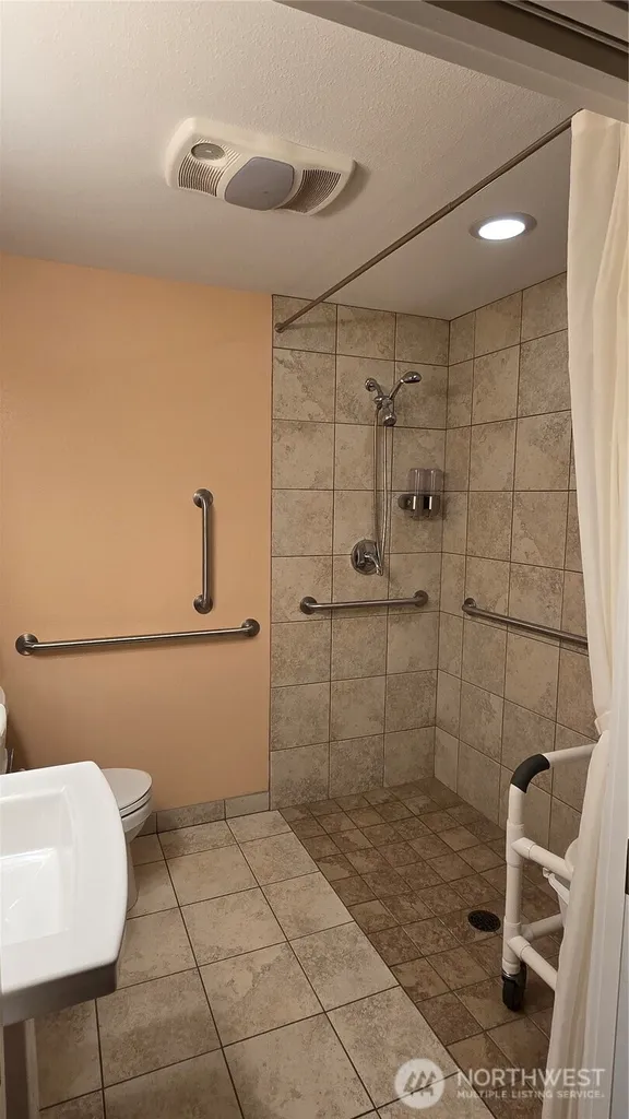 16342 72nd Avenue W Edmonds WA 98026