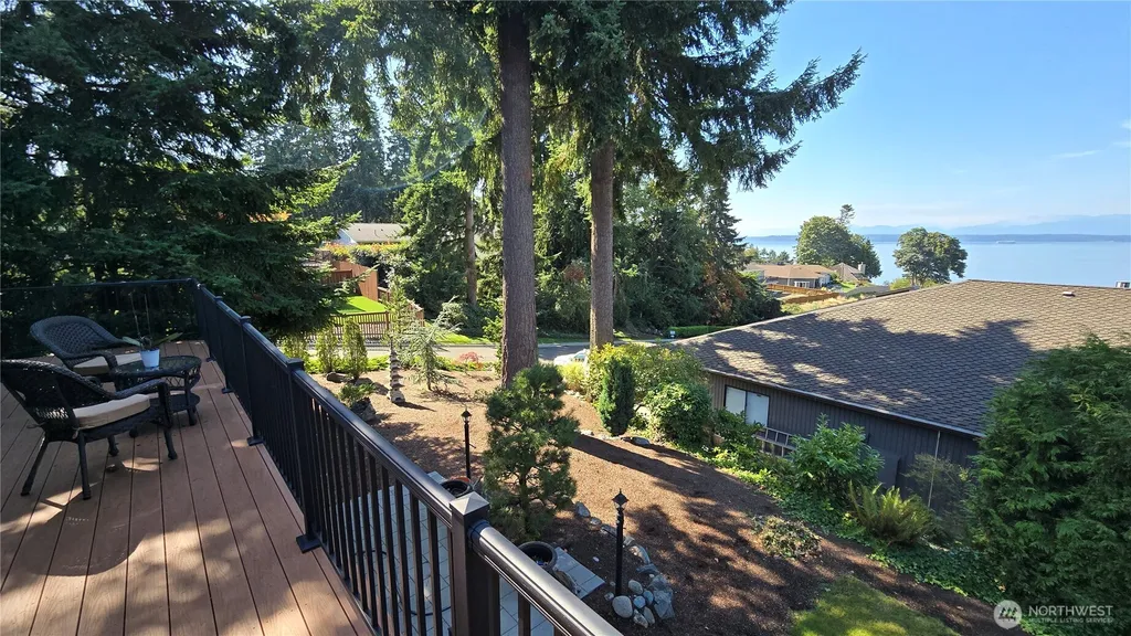 16342 72nd Avenue W Edmonds WA 98026