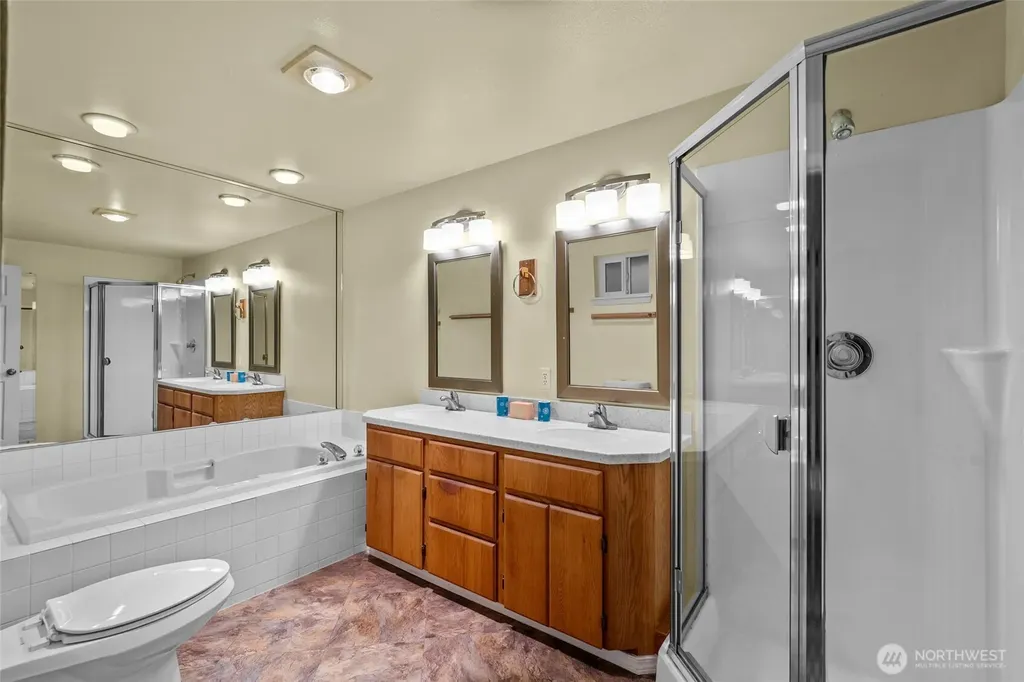 12602 118th Street Ct E Puyallup WA 98374