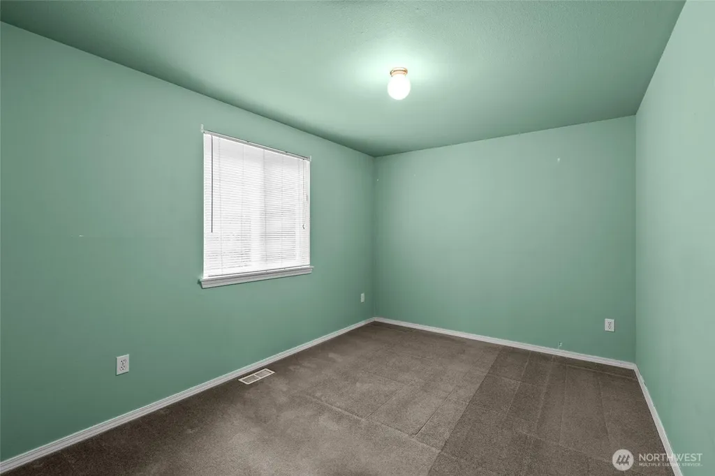 12602 118th Street Ct E Puyallup WA 98374