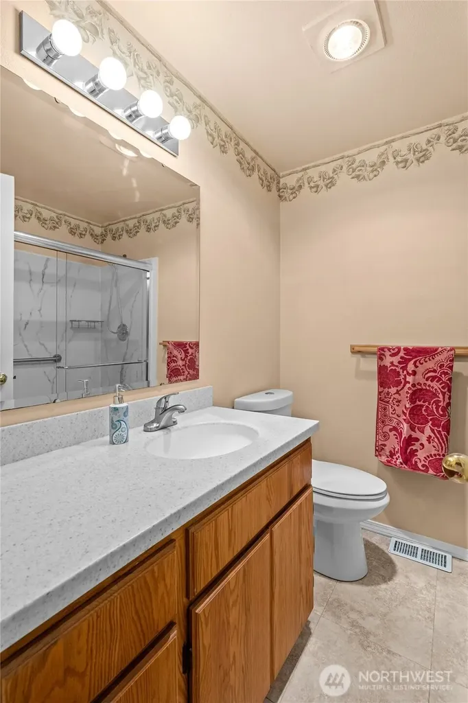 12602 118th Street Ct E Puyallup WA 98374