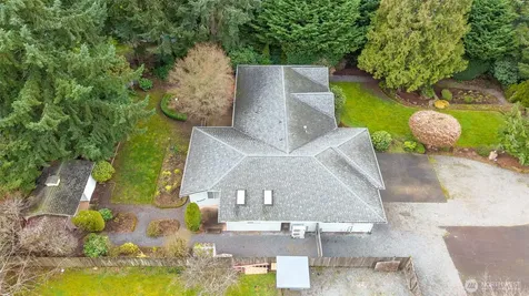 12602 118th Street Ct E Puyallup WA 98374