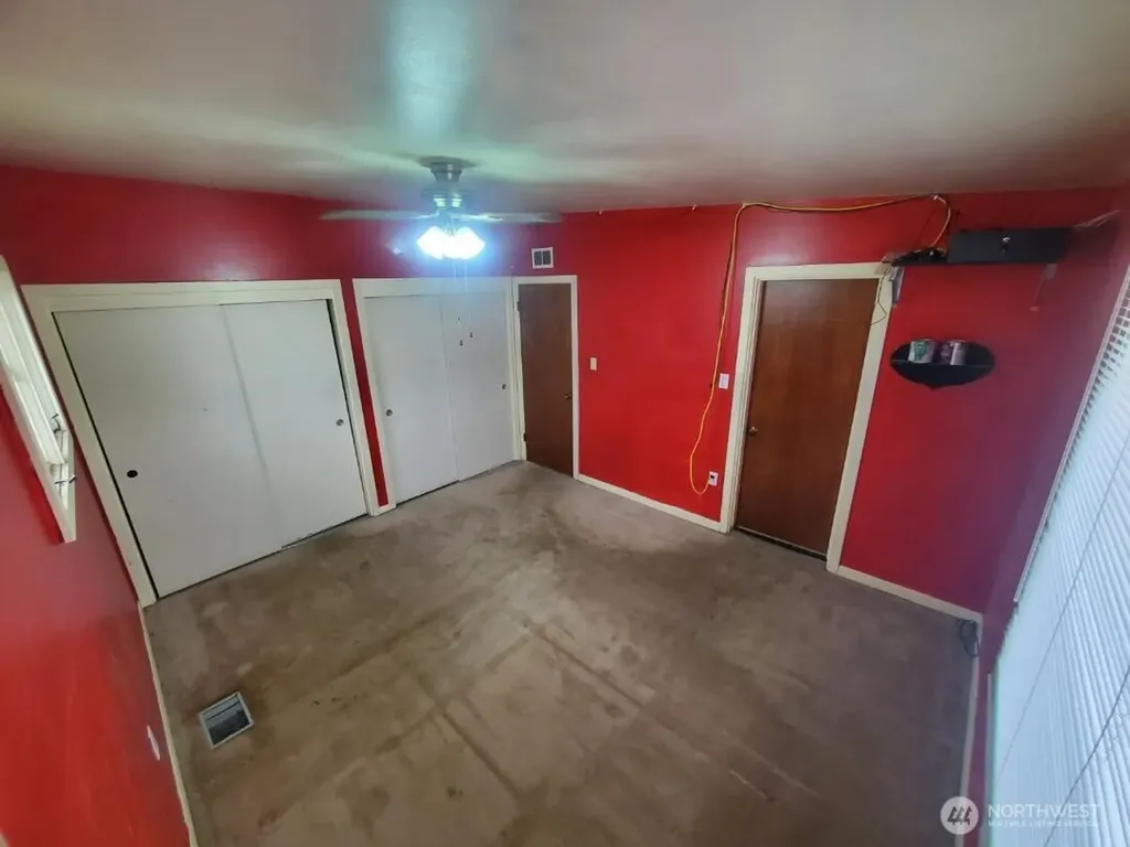 533 Fairchild Loop Moses Lake WA 98837