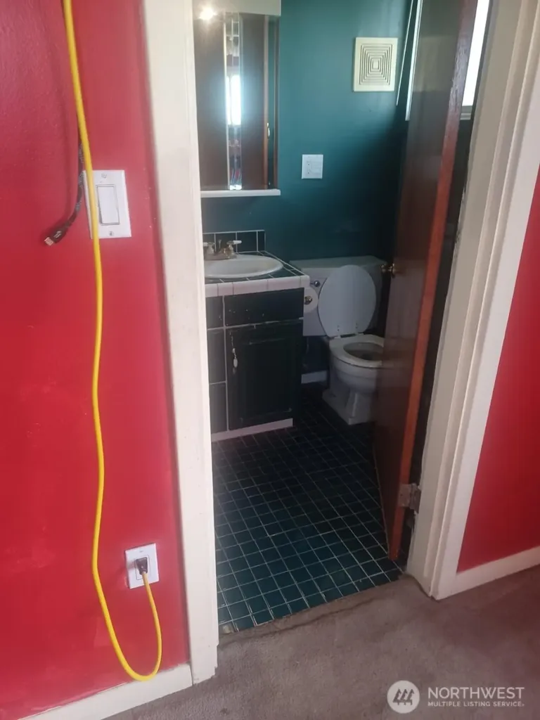 533 Fairchild Loop Moses Lake WA 98837