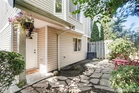 1417 N 97th Street Seattle WA 98103