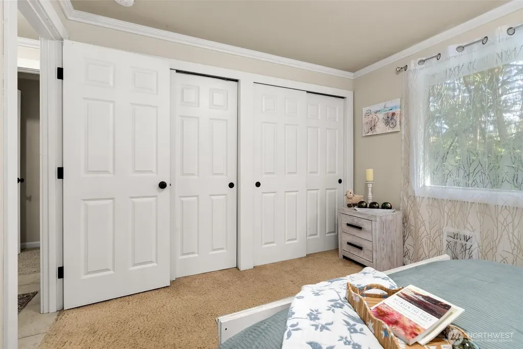 4605 56th Street NW Gig Harbor WA 98335