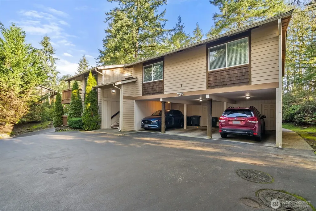 4605 56th Street NW Gig Harbor WA 98335