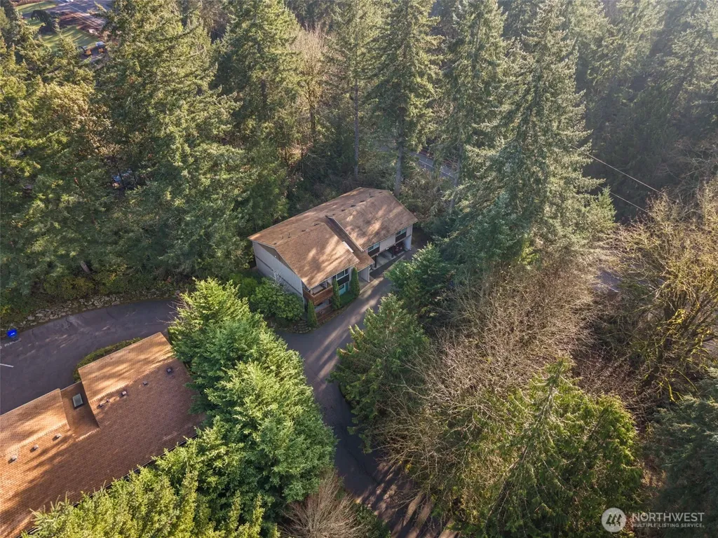 4605 56th Street NW Gig Harbor WA 98335