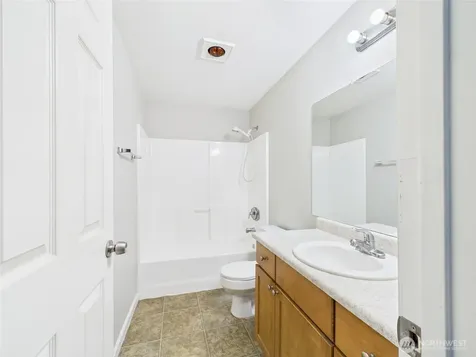 26335 116th Avenue SE Kent WA 98030