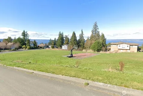 192 49th Place SW Everett WA 98203