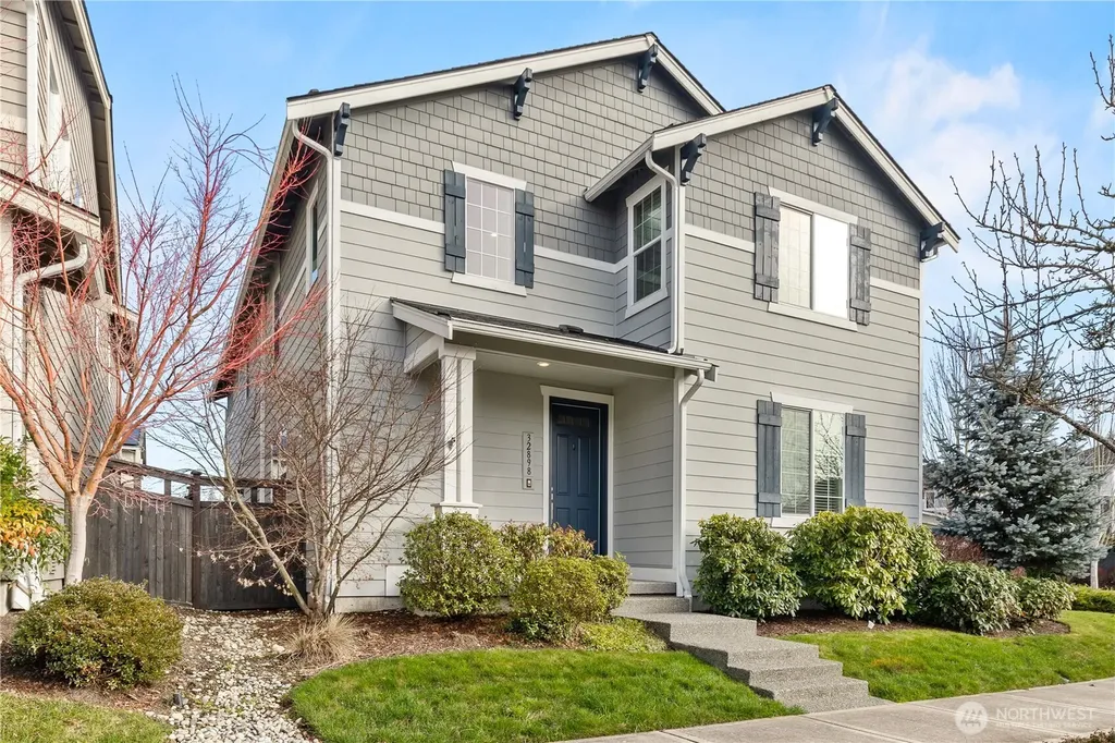 32898 Pine Avenue SE Black Diamond WA 98010