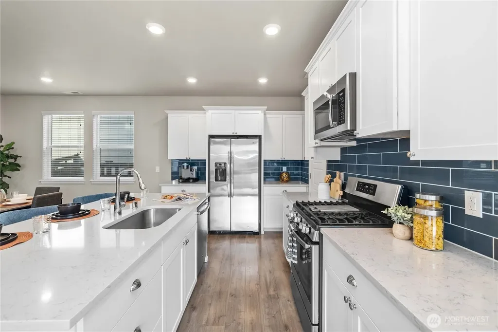 32898 Pine Avenue SE Black Diamond WA 98010