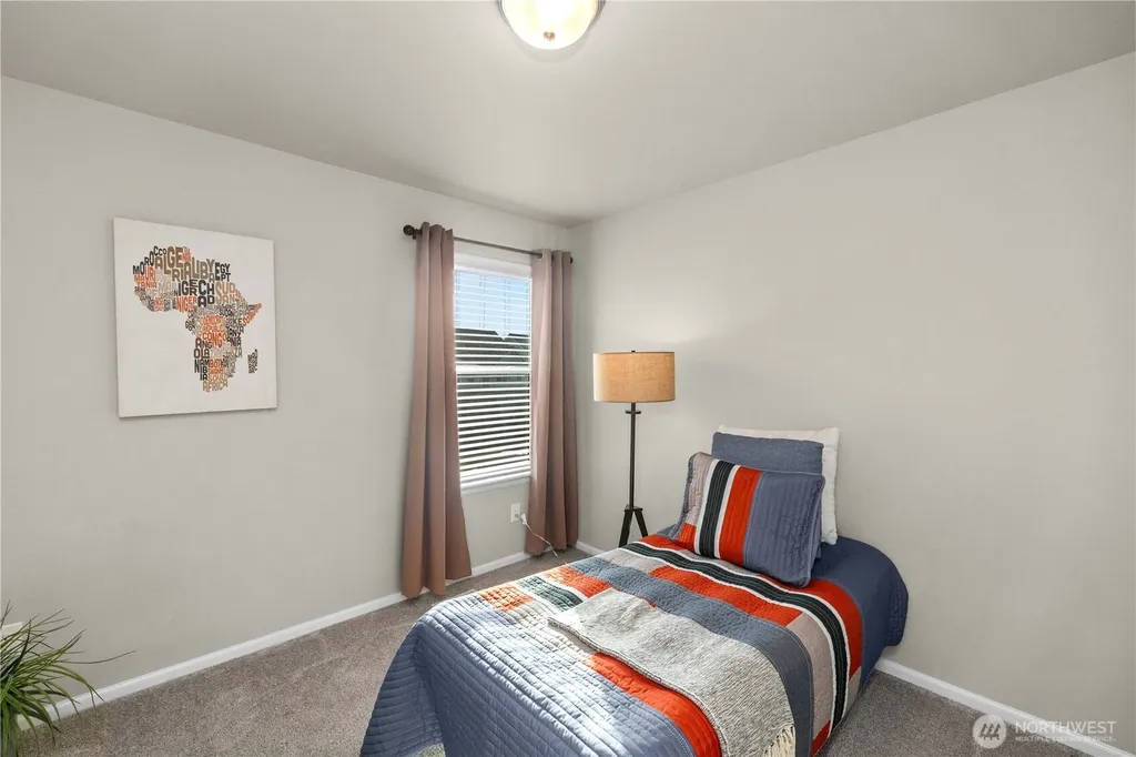 32898 Pine Avenue SE Black Diamond WA 98010