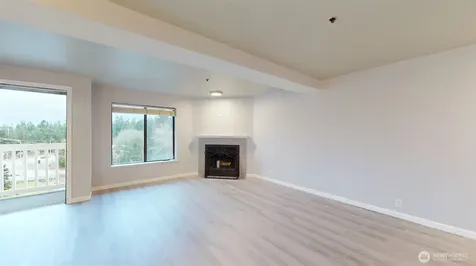 29645 18th Avenue S Federal Way WA 98003