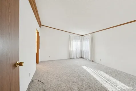 1427 100th Street SW Everett WA 98204