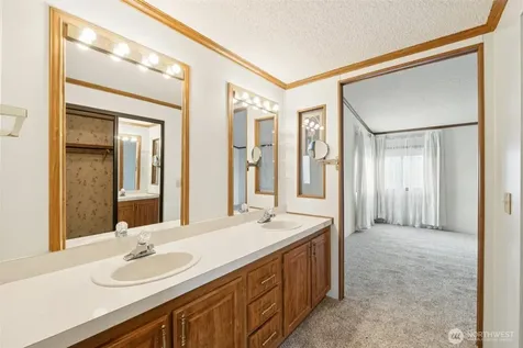 1427 100th Street SW Everett WA 98204