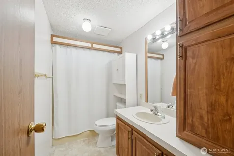 1427 100th Street SW Everett WA 98204