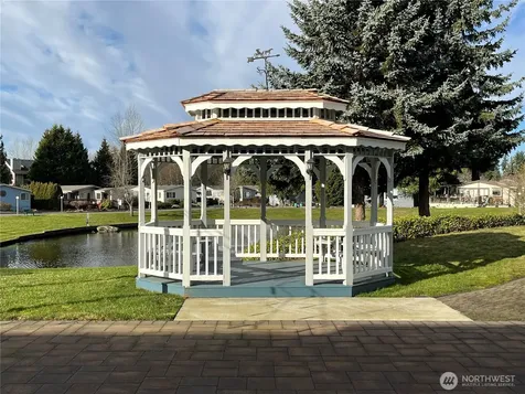 1427 100th Street SW Everett WA 98204