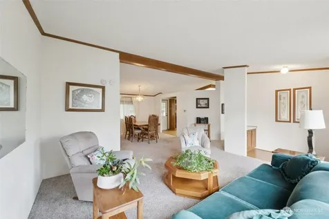 1427 100th Street SW Everett WA 98204