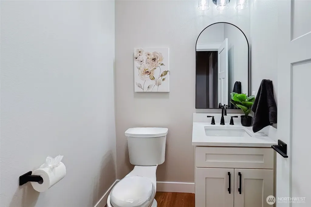1662 SW Cozy Lane Port Orchard WA 98367