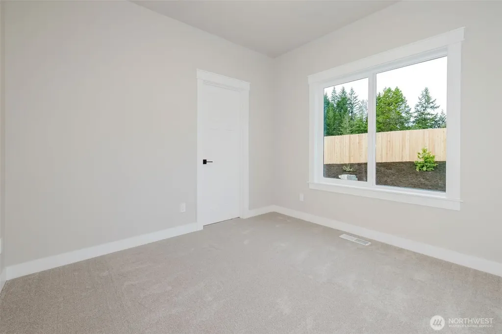 1662 SW Cozy Lane Port Orchard WA 98367