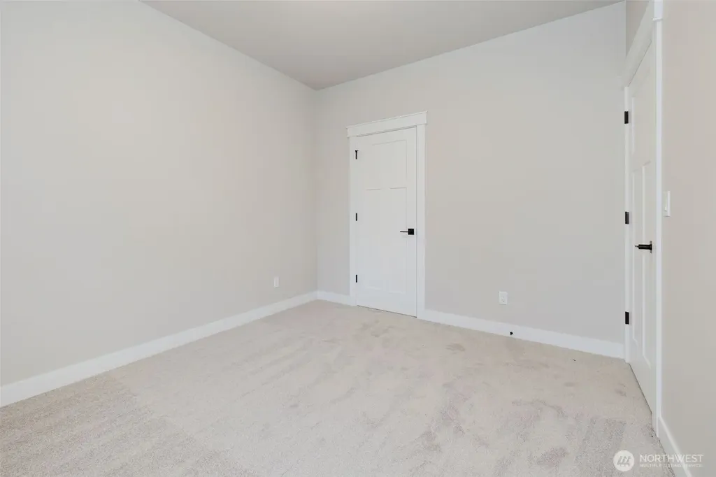 1662 SW Cozy Lane Port Orchard WA 98367
