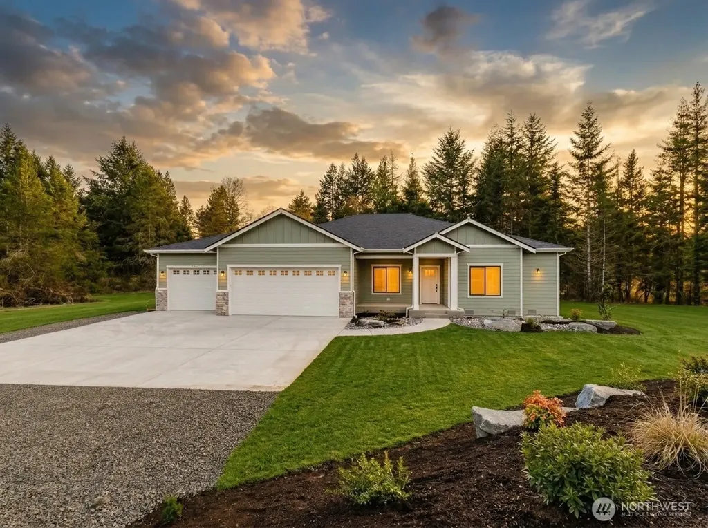 1662 SW Cozy Lane Port Orchard WA 98367