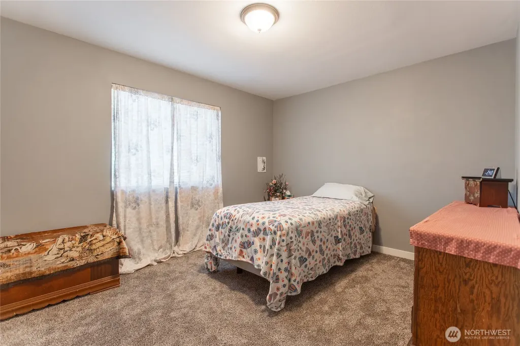 2915 Jackson Highway Chehalis WA 98532