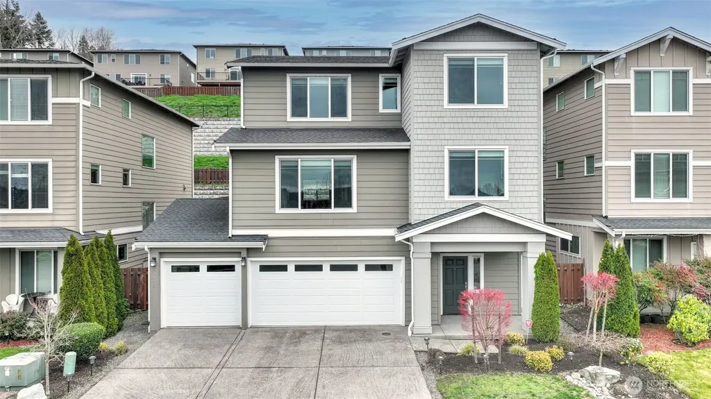 20024 90th Place S Kent WA 98031
