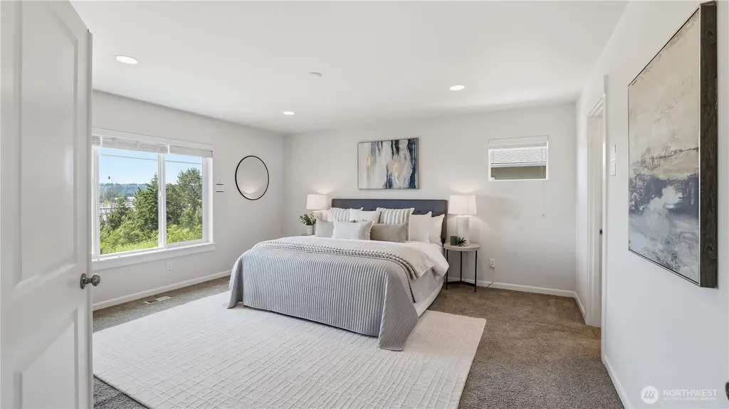 20024 90th Place S Kent WA 98031