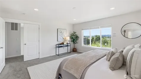 20024 90th Place S Kent WA 98031