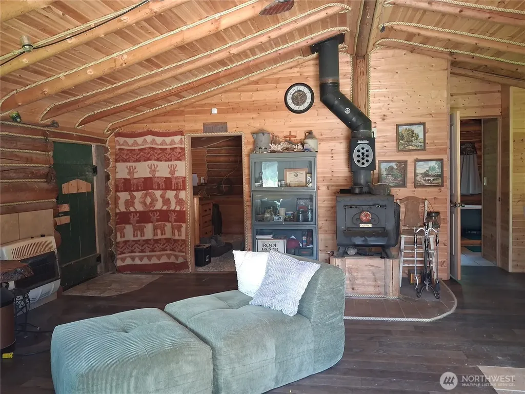 88 Cow Camp Road Oroville WA 98844