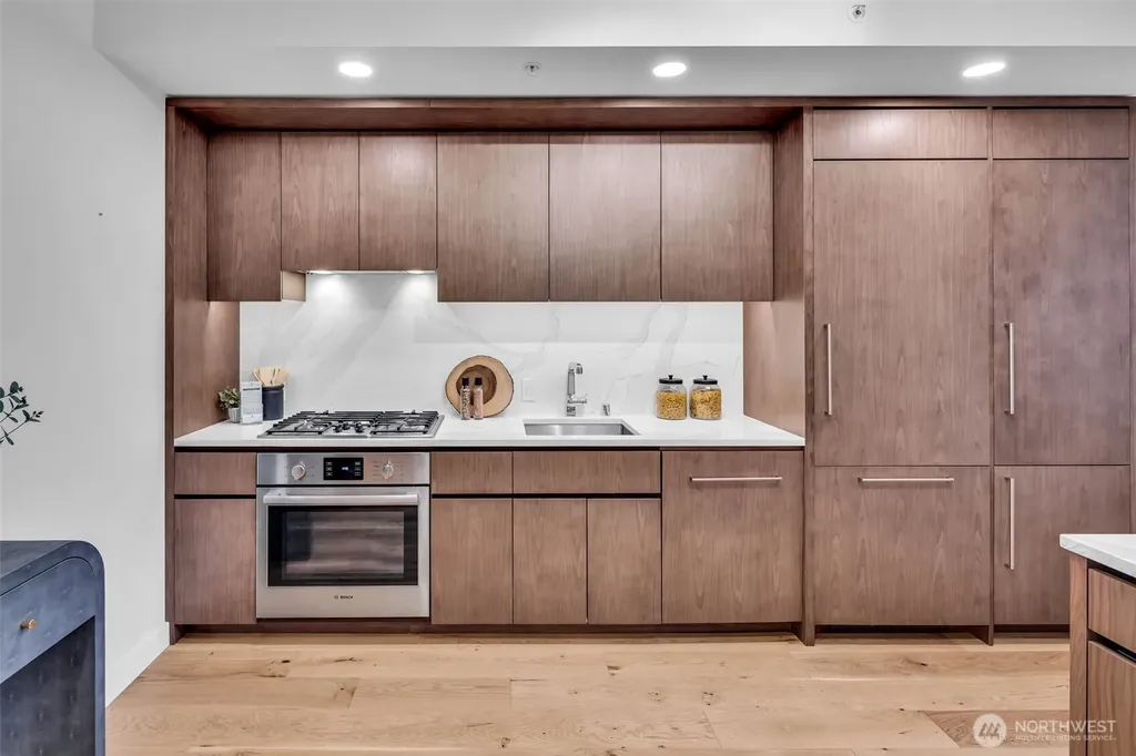 121 Stewart Street Seattle WA 98101