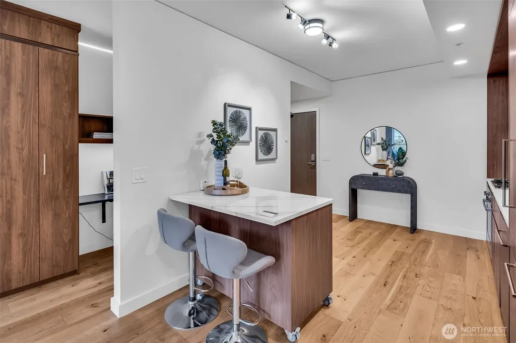 121 Stewart Street Seattle WA 98101