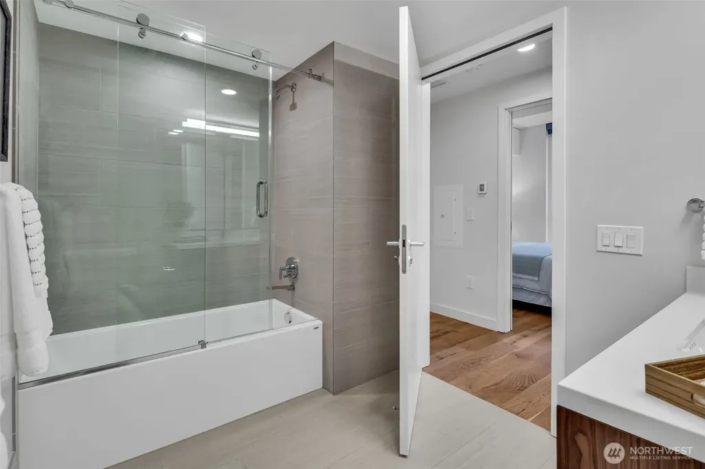 121 Stewart Street Seattle WA 98101