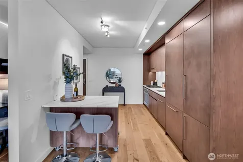 121 Stewart Street Seattle WA 98101