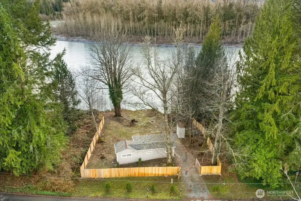 41722 S Shore Drive Concrete WA 98237