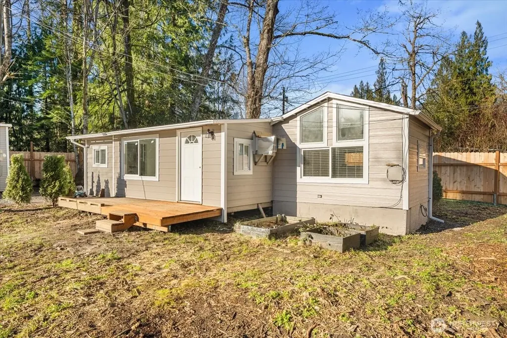41722 S Shore Drive Concrete WA 98237
