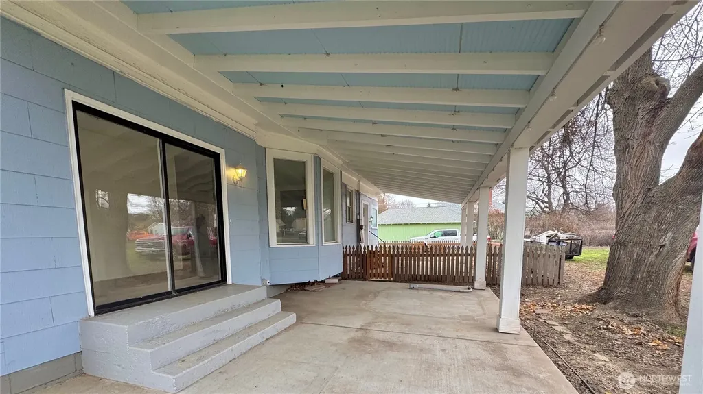 250 W Sixth Street Waitsburg WA 99361