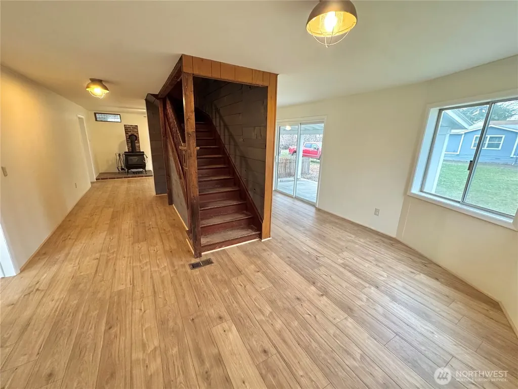 250 W Sixth Street Waitsburg WA 99361
