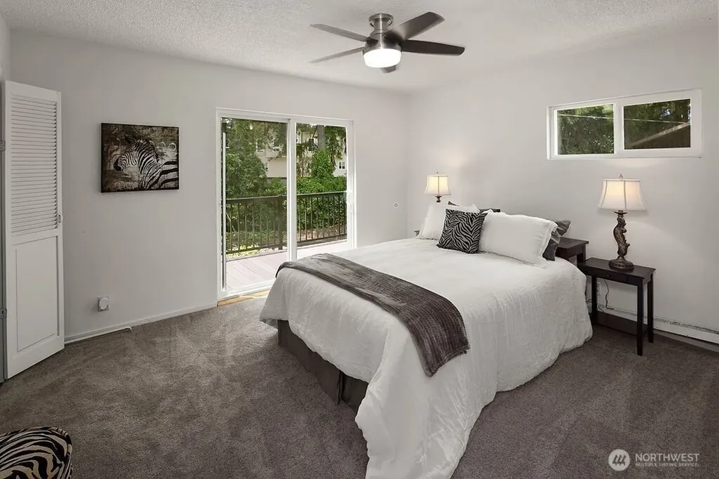 1564 Serpentine Place Shoreline WA 98155