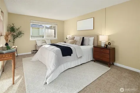9416 1st Avenue NE Seattle WA 98115