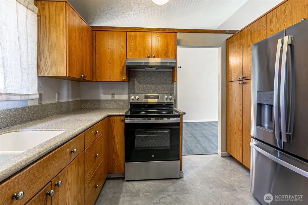 6135 36th Street SE Auburn WA 98092