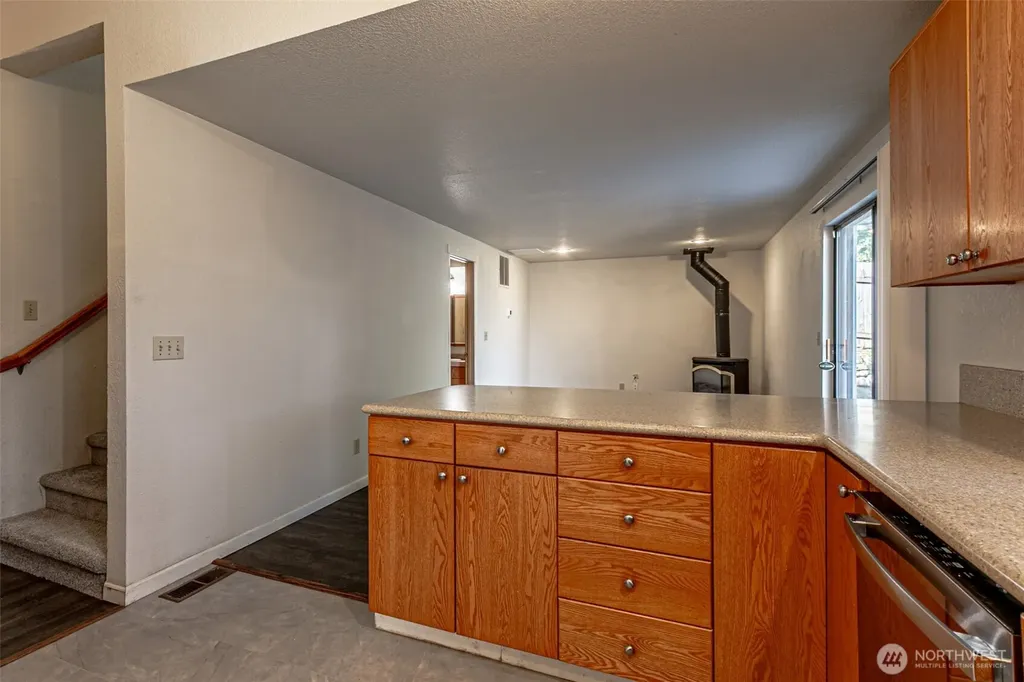6135 36th Street SE Auburn WA 98092