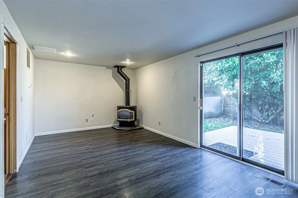 6135 36th Street SE Auburn WA 98092