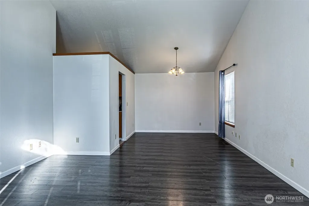 6135 36th Street SE Auburn WA 98092